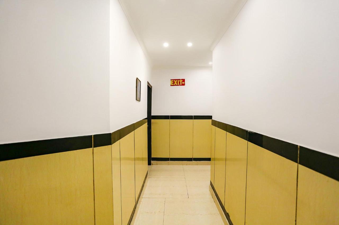 Hotel Fabexpress Lloyd House Nové Dillí Exteriér fotografie