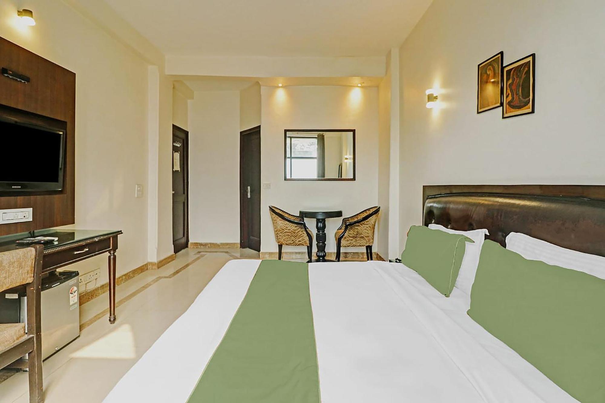 Hotel Fabexpress Lloyd House Nové Dillí Exteriér fotografie